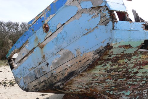 Abandoned boats - Bateaux abandonnés
