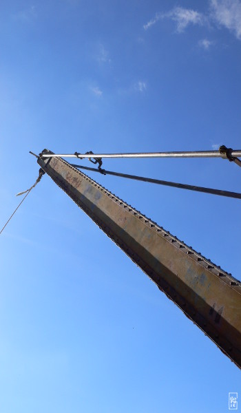 Port-Lay harbour crane - Grue de Port-Lay