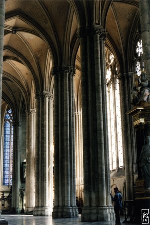 Amiens pillars - Les piliers d’Amiens